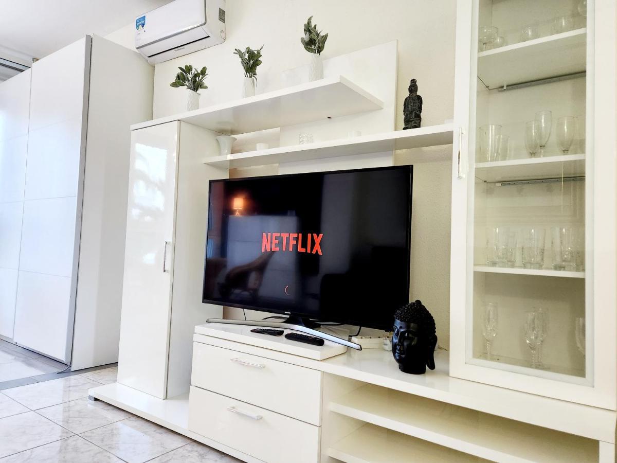 Yumbo Queen Apartment San Bartolomé Екстериор снимка
